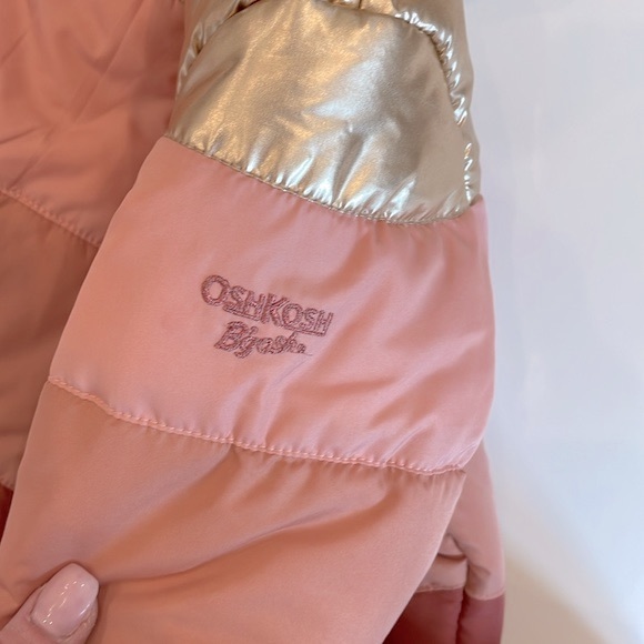 OshKosh b’gosh toddler girls puffer coat size 3T - Picture 7 of 15
